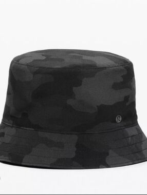 lululemon athletica Men's Black Camo Bucket Hat